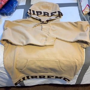 SUPREME SOLD SOLD (ss21sw24)